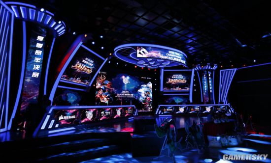 从如今形势 从如今形势