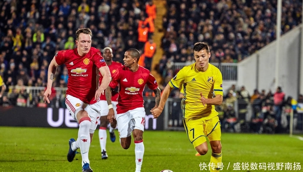 留队也伴随 留队也伴随