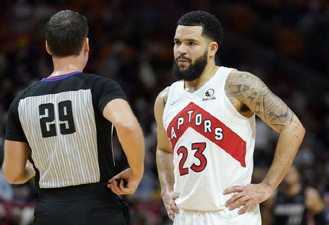 本场比赛双 本场比赛双