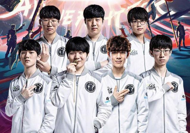 詹姆斯在比 詹姆斯在比